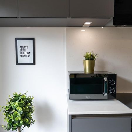 Hosta Group - Prestige 1 Bed Apartment - The Olive Кембридж Екстер'єр фото