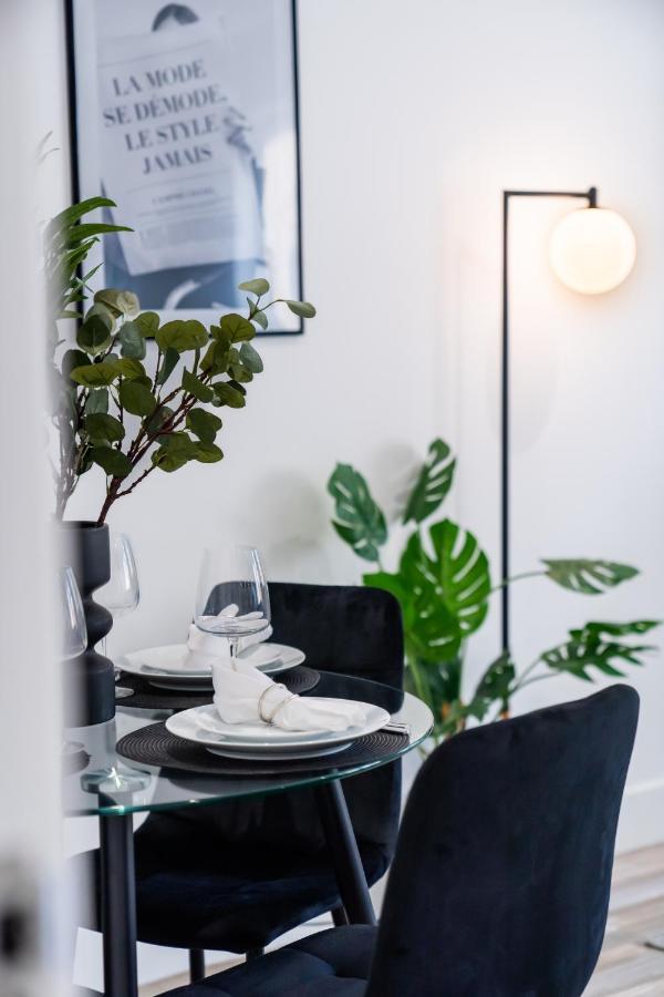 Hosta Group - Prestige 1 Bed Apartment - The Olive Кембридж Екстер'єр фото